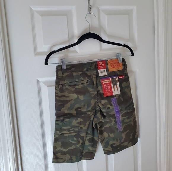 🍁New Levi's Youth Cargo Short Size 10 - Picture 5 of 7